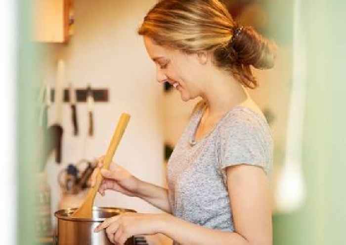 Heart experts recommend 20p lunchtime meal to lower cholesterol without medication