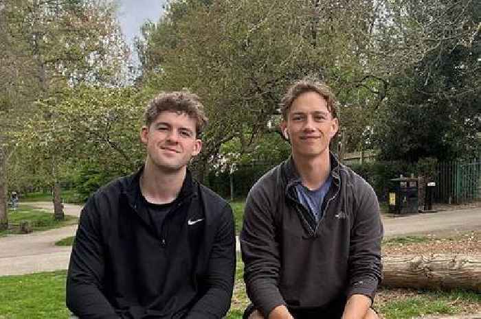Friends to run 15 marathons in 15 days in memory of loved ones lost to cancer