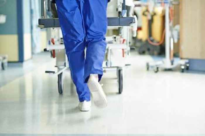 'I'm a cardiologist and I had a heart attack this is what people need to do immediately'