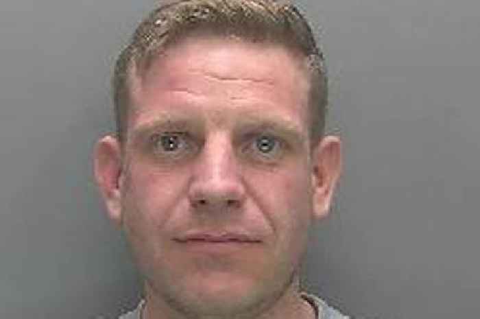 Knuckle duster found in dealer's home after police find him in parked car