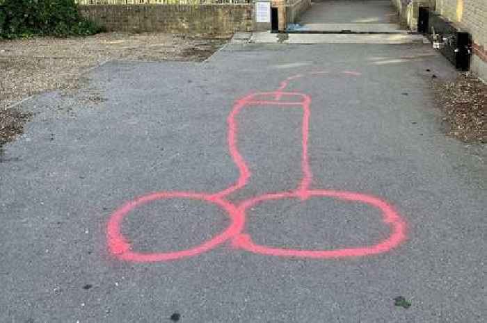 Phallic painting appears on Cambridgeshire street