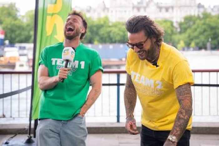 Best pals Sam Thompson and Pete Wicks battle it out in Subway sarnie showdown
