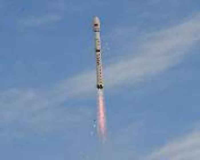 Experimental satellite enters orbit aboard Long March 4C from Sichuan
