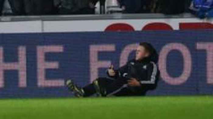 20 mlynedd o uchafbwyntiau stadiwm Swansea.com