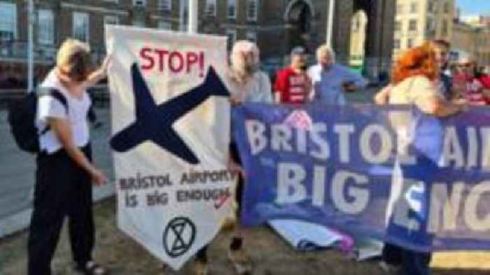 Airport expansion 'not wanted or needed' - council