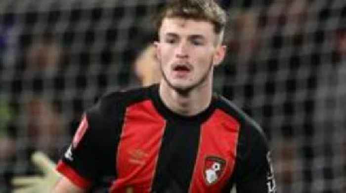 Truro City sign Bournemouth youngster Kinsey on loan