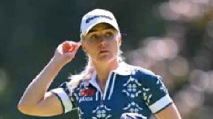 Hull quits Evian Championship after collapsing