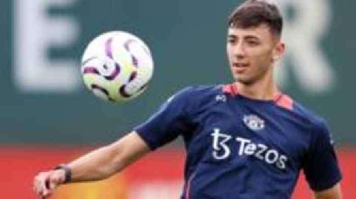 Man Utd defender Aljofree joins Notts on loan