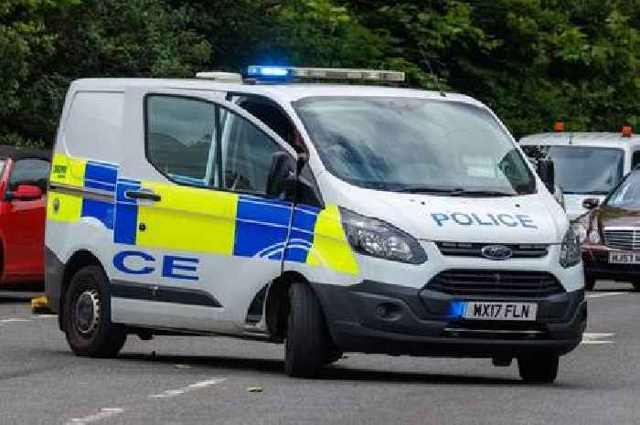 Police seize 20cm knife from woman after stop and search