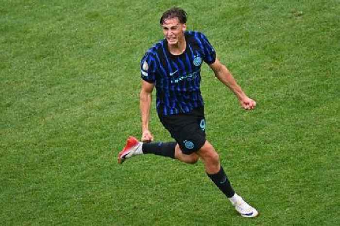 Leicester City 'rejected' in transfer bid for Jamie Vardy successor as double blow claim emerges