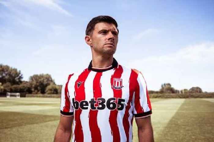 Breaking: Stoke City confirm fourth summer signing