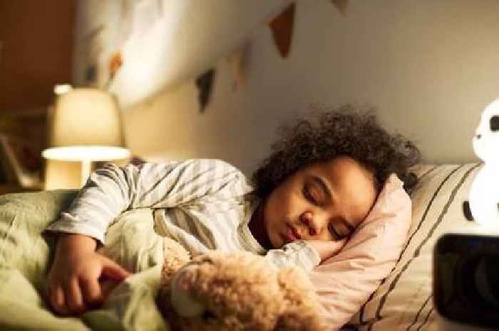 Toddlers will fall asleep in 15 minutes with 'game-changing' bedtime hack