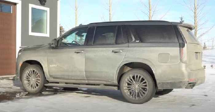 Detailer Cleans Cadillac Escalade-V: It Is Three Months Old, Looks Like 100 Years