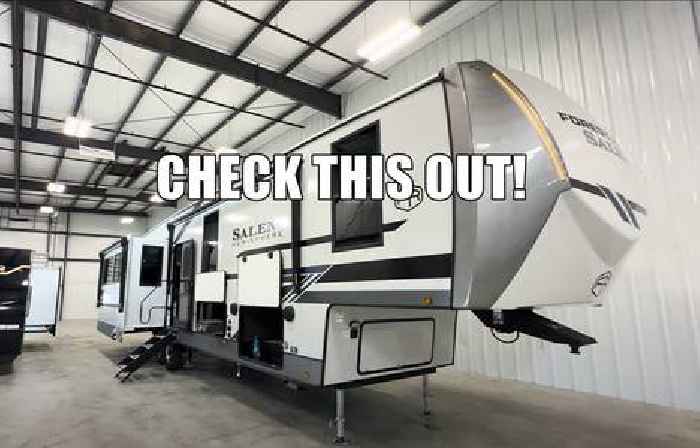 The 2026 Salem Hemisphere 369BL Is a Massive, Loaded Fifth-Wheel RV for 9 People
