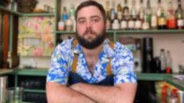 Alarm drives residents and bar customers 'insane'