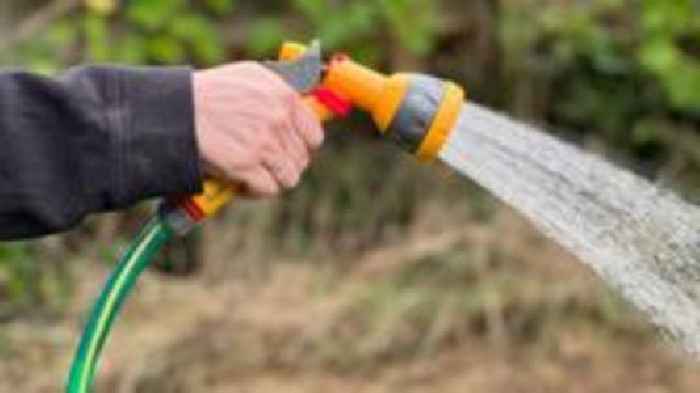 Don't call us about hosepipe rulebreakers - police