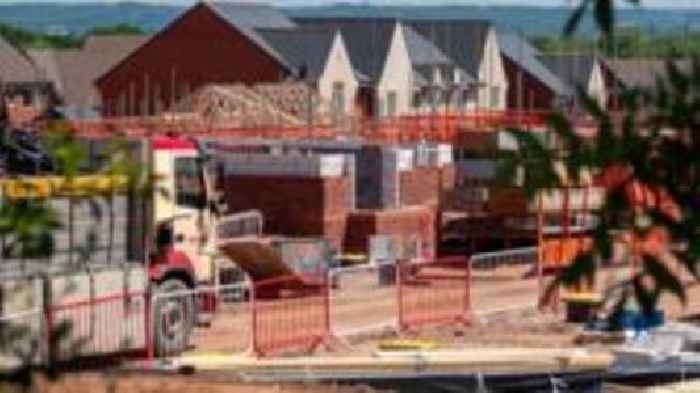Council leaders criticised for failed housing firm