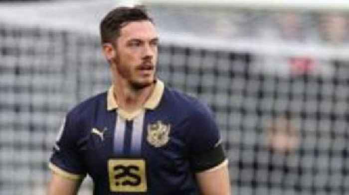 Vale should not be 'scared' of League One - Heneghan