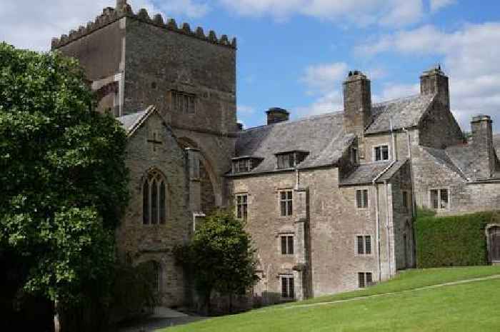 National Trust announces huge cuts as costs 'outstrip growth'