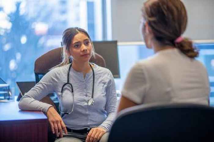 Five 'subtle signs' of cancer doctor says 'everyone needs to be aware of'