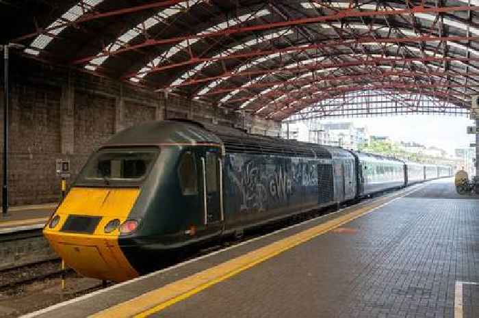 Train mobile phone and wifi signal in Cornwall on GWR deal to eliminate blackspots