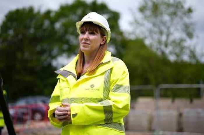 Angela Rayner suspended by Unite in union backlash over long-running bin strike