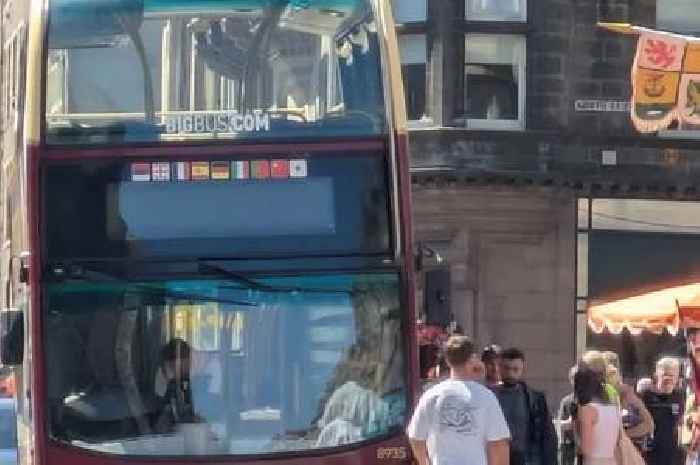 Man 'knocked down' in crash with Edinburgh tour bus on packed Royal Mile