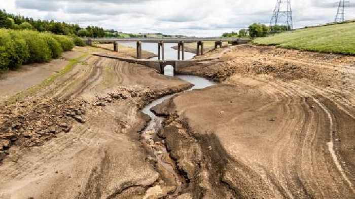 Amber health alert issued as report says England is facing driest start to a year since 1976