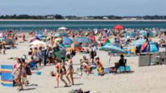 Teenager buried in sand 'lucky' to be alive