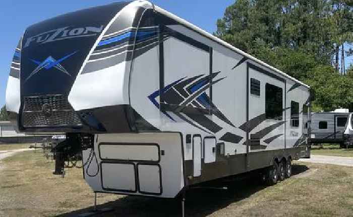 Family Buys New $125K Fifth-Wheel RV and Ends Up Hospitalized With Life-Threatening Issues