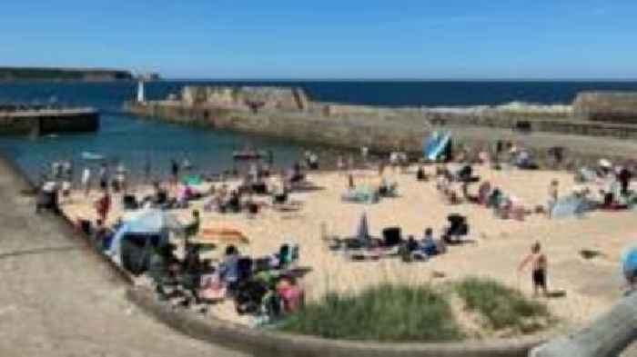 Temperature hits 32C on Scotland's hottest day in two years