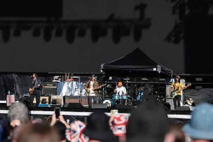 Oasis Heaton Park Manchester support band introduce music legend on stage