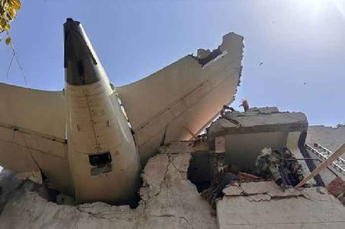 'Chilling' Air India cockpit exchange revealed in crash report