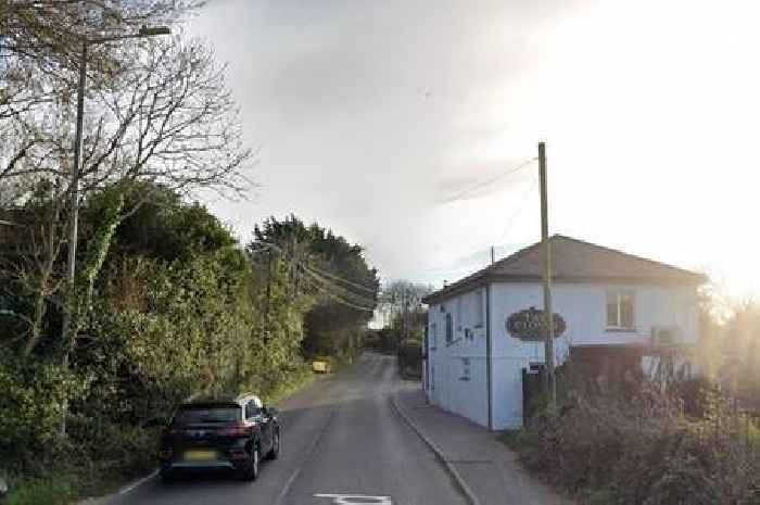 Live: Major road blocked after crash near pub in Cornwall