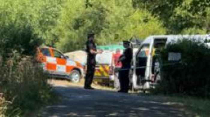 Major search ongoing for man in River Thames