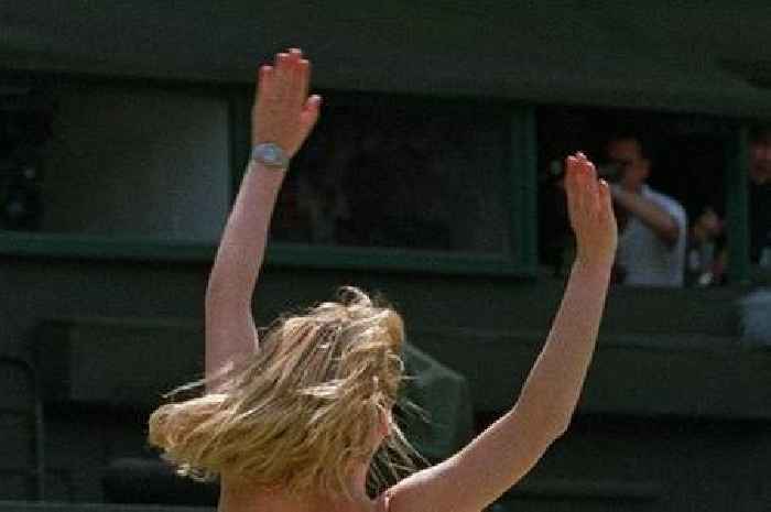 'Naughty girl' streaker caused Wimbledon men's final loss as star 'saw things wobbling'