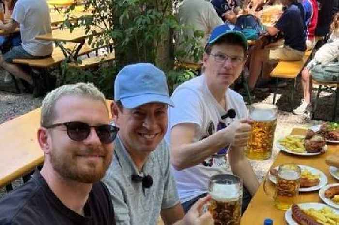 Premier League cult hero who cost Liverpool title looks unrecognisable swigging pints