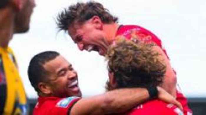 Salford end losing streak with win over Castleford