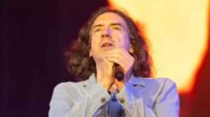 Snow Patrol and Gracie Abrams bring TRNSMT to a close