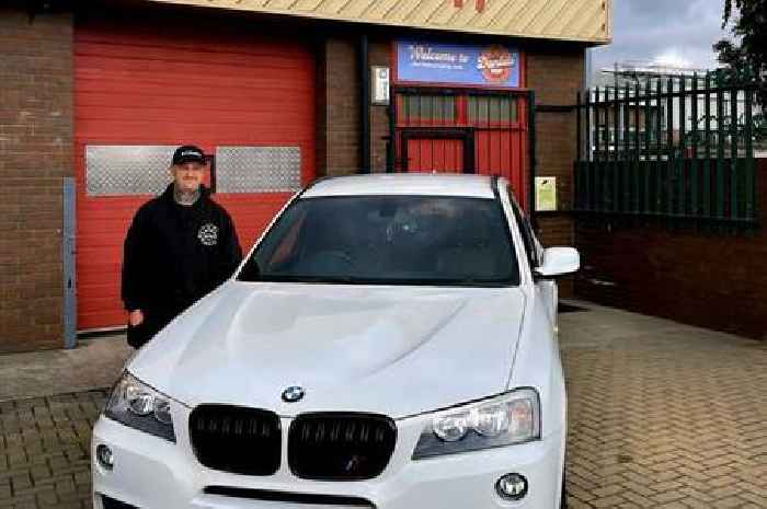 Young Hull mechanic opens garage in dad's memory in mission to give back to the community
