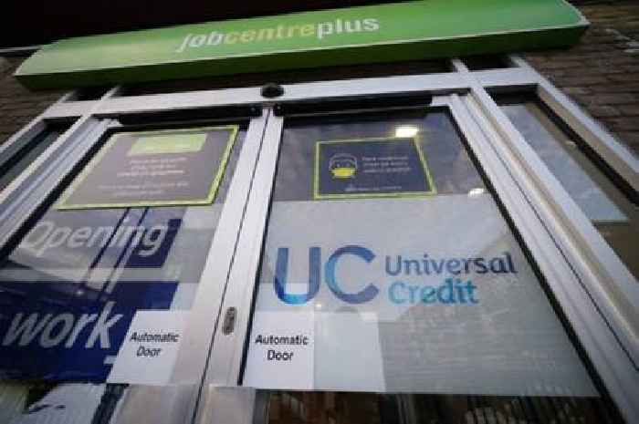 DWP warning for millions of Universal Credit claimants who have savings