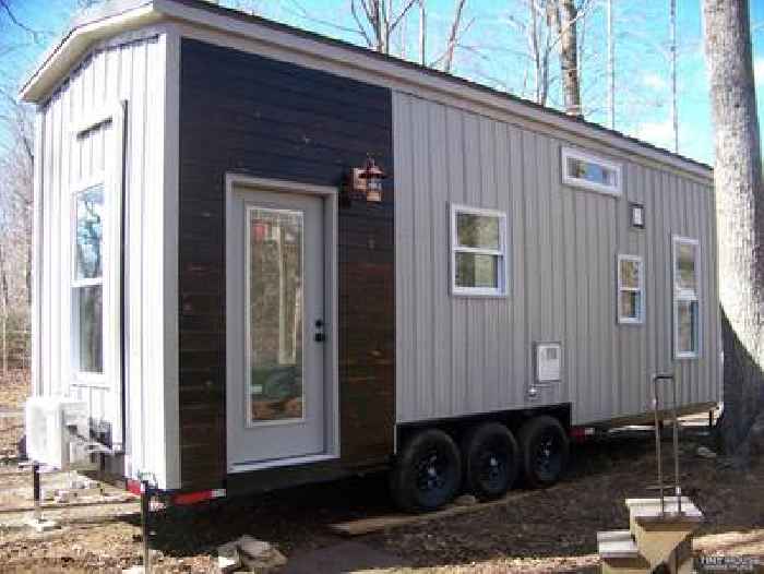 Shogun Tiny Home Is Designed for Downsizers Who Seek Mobility, Warmth, and Modern Comfort