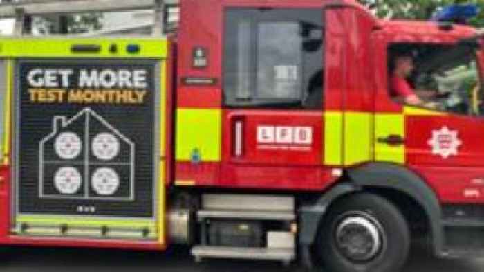 Properties evacuated as wildfire rages in Dagenham