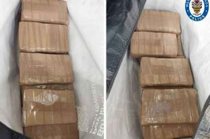 Moment £1m cocaine haul seized after 120mph police chase on M5