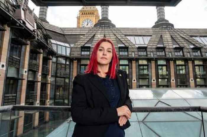 Leading MP in urgent talks as three major Grimsby employers announce potential closures
