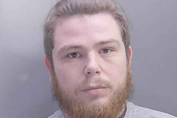 Cambridgeshire drug dealer is caught after 'incriminating' phone falls out of his sock