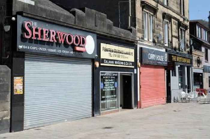 Renfrew man ordered to stay away from takeaway after threatening staff with knife