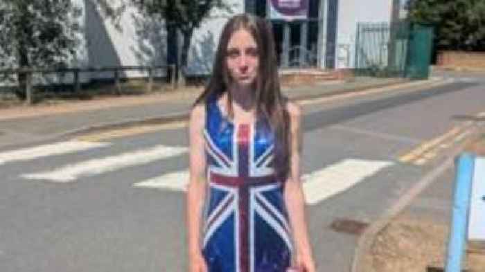Girl in union jack couldn't give 'British' speech