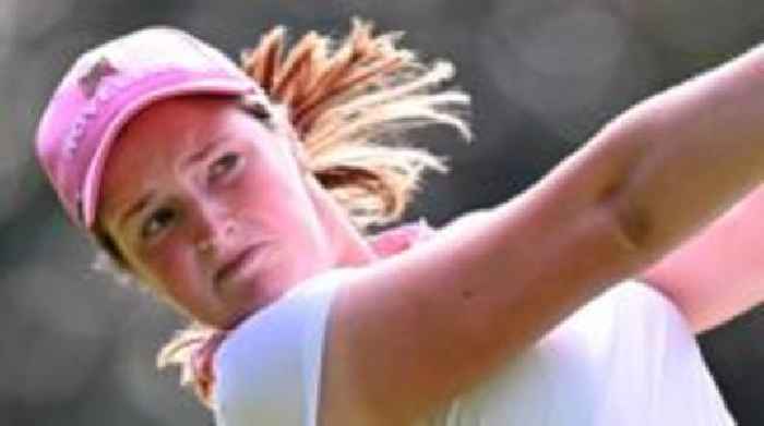 England's world number one amateur Woad turns pro