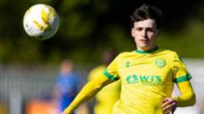 Striker Lloyd 'delighted' with St Johnstone move